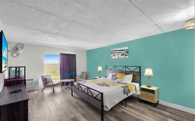 Crystal Palace Resort